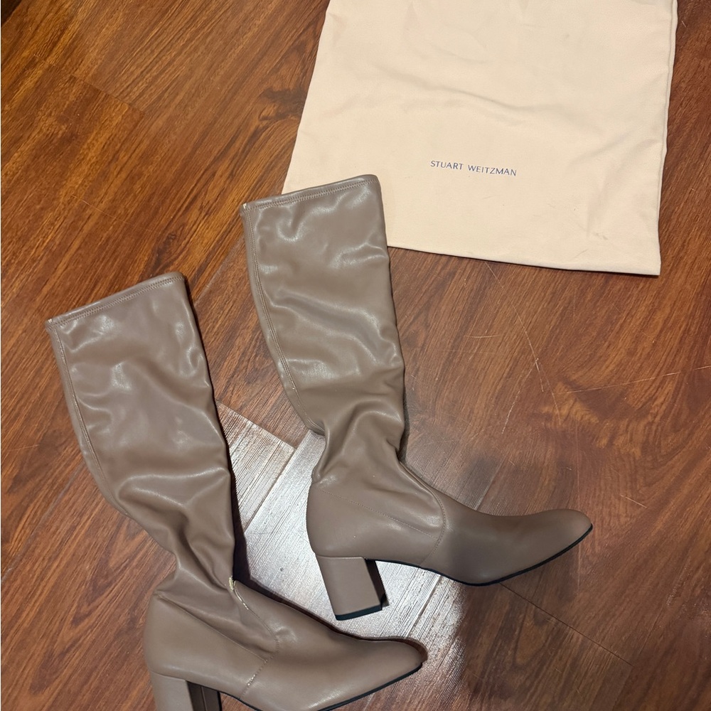 Stuart Weitzman Women's Rose Nude Heeled Boots